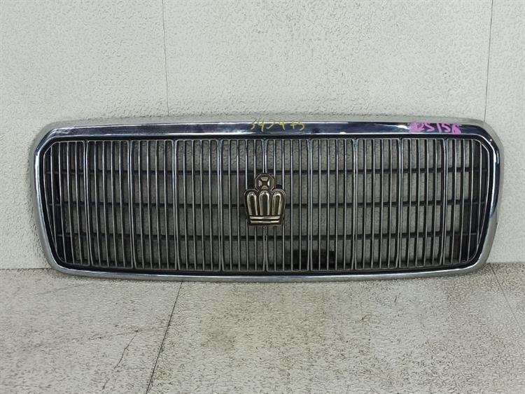 Решетка радиатора Toyota Crown Majesta